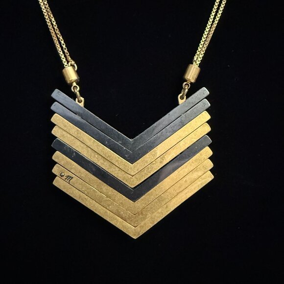 Madewell Gold Pewter Chevron Arrowstack Pendant Adjustable Necklace - Picture 2 of 7
